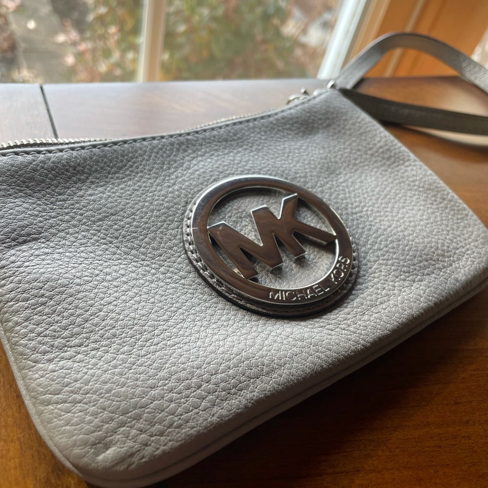 Michael Kors Pebble Light Gray Silver Logo Wristlet